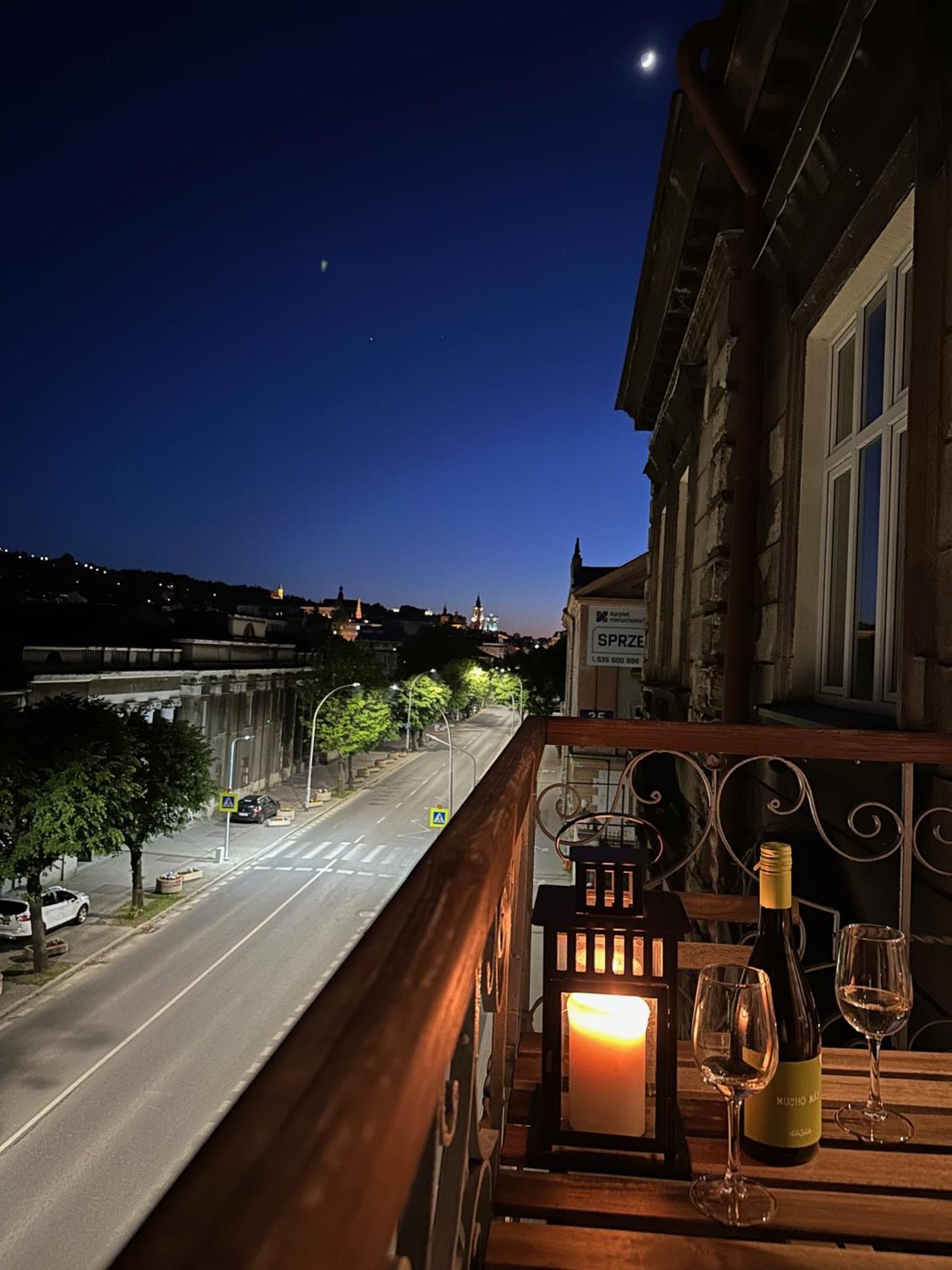 Sloneczne Studio Z Balkonem! Przemyśl Dış mekan fotoğraf